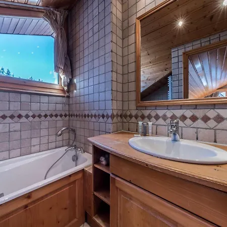 Appartement Duplex Skis Aux Pieds, 1850, 99m², 6 Pers., Cheminée, Balcons, Garage, Wifi - Fr-1-631-132 Courchevel