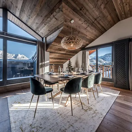 Duplex Skis Aux Pieds, 1850, 99m², 6 Pers., Cheminée, Balcons, Garage, Wifi - Fr-1-631-132 Appartement Courchevel